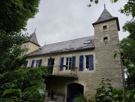 Vente
PROPRIETE LOTOISE SUR 1HA4 DE TERRAIN + GITES