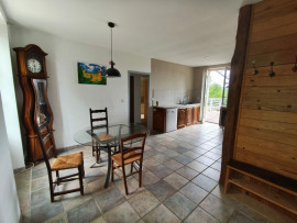 Vente
PROPRIETE LOTOISE SUR 1HA4 DE TERRAIN + GITES