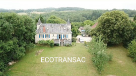 Vente
PROPRIETE LOTOISE SUR 1HA4 DE TERRAIN + GITES