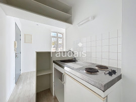 
                                                                                        Location
                                                                                         Proximité lycées/IUT/écoles du BON SAUVEUR