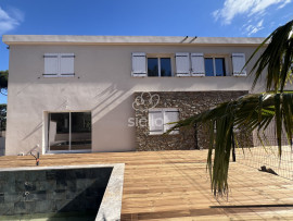 Vente
PUGET SUR ARGENS-VILLA NEUVE-PISCINE