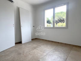 Vente
PUGET SUR ARGENS-VILLA NEUVE-PISCINE