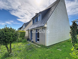 
                                                                                        Vente
                                                                                         QUARTIER CALME - PROCHE BOURG TOUS COMMERCES
