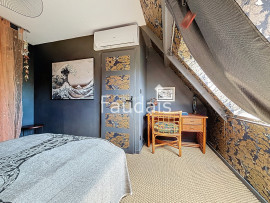
                                                                                        Vente
                                                                                         QUARTIER CALME - PROCHE BOURG TOUS COMMERCES