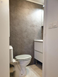 
                                                                                        Location
                                                                                         QUARTIER FOCH – STUDIO MEUBLE entrée sécurisée