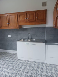 
                                                                                        Location
                                                                                         Quartier tranquille  ,5mn de la gare