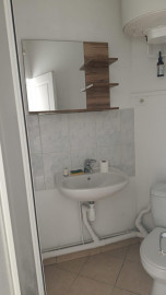 
                                                                                        Location
                                                                                         Quartier tres calme