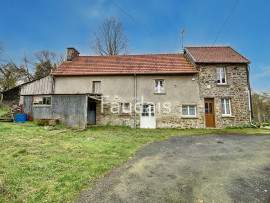 
                                                                                        Vente
                                                                                         QUIBOU, Deux maisons de 121m2 et 62m2