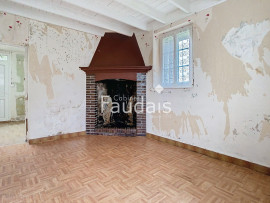 
                                                                                        Vente
                                                                                         QUIBOU, Deux maisons de 121m2 et 62m2