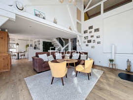 
                                                                                        Vente
                                                                                         QUIBOU, Maison de 162m2 avec piscine 