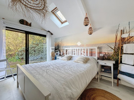 
                                                                                        Vente
                                                                                         QUIBOU, Maison de 162m2 avec piscine 