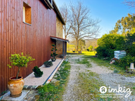 
                                                                                        Vente
                                                                                         Quiétude et nature - Maison avec gîte indépendant