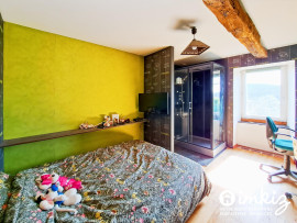 
                                                                                        Vente
                                                                                         Quiétude et nature - Maison avec gîte indépendant