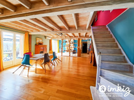 
                                                                                        Vente
                                                                                         Quiétude et nature - Maison avec gîte indépendant