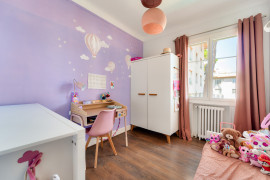 Vente
Rare à Cimiez : maison 170 m² sur 749 m² de terrain avec vue mer et extension possible