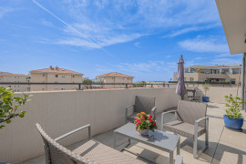 Vente
Rare à la vente – appartement 114 m² avec 98 m² de terrasses & double garage 48 m²