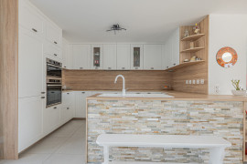 Vente
Rare à la vente – appartement 114 m² avec 98 m² de terrasses & double garage 48 m²
