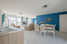 Vente
Rare à la vente – appartement 114 m² avec 98 m² de terrasses & double garage 48 m²