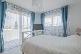 Vente
Rare à la vente – appartement 114 m² avec 98 m² de terrasses & double garage 48 m²
