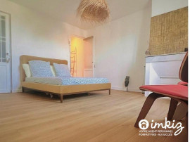 
                                                                                        Vente
                                                                                         Rare, dernier étage , terrasse, vue mer /îles d’or