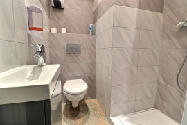 
                                                                                        Vente
                                                                                         Rare Local commercial