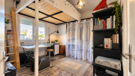 
                                                                                        Vente
                                                                                         Maison cocon de 60m2 et son jardin - Rare sur le marché