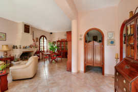 Vente
Ravissante maison traditionnelle au coeur de Cimiez