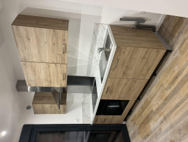 
                                                                                        Location
                                                                                         Réfection totale à 5 min du centre et de la gare.