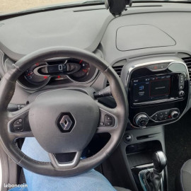 Voiture
Renault Captur 1.2i - 16V TURBO TCE 120