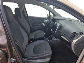 
                                                                                        Voiture
                                                                                         RENAULT CAPTUR - 1.5 dCi 90 CV INTENS - 4 CV