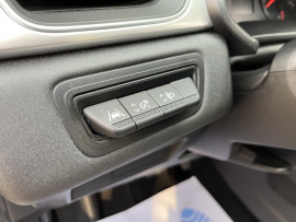 
                                                                                        Voiture
                                                                                         RENAULT CAPTUR BUSINESS