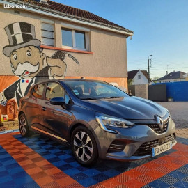 Voiture
Renault Clio 1.5 BLUE DCI - 8V TURBO
