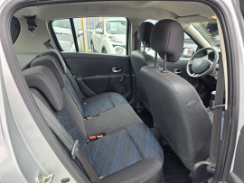 
                                                                                        Voiture
                                                                                         RENAULT CLIO 3 - 1.5 dCi 70 CV EXPRESSION - 4 CV