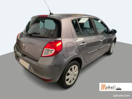 
                                                                                        Voiture
                                                                                         RENAULT CLIO 3 - 1.5 dCi 90 CV AUTHENTIQUE - 5 CV