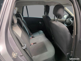 
                                                                                        Voiture
                                                                                         RENAULT CLIO 3 ESTATE - 1.5 dCi 85 CV AUTHENTIQUE - 5 CV