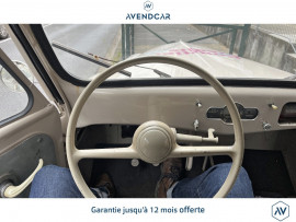 Voiture
RENAULT JUVAQUATRE