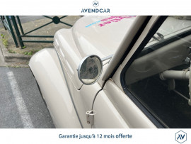 Voiture
RENAULT JUVAQUATRE