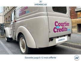 
                                                                                        Utilitaire
                                                                                         RENAULT JUVAQUATRE