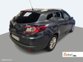 
                                                                                        Voiture
                                                                                         RENAULT MEGANE 3 ESTATE - 1.5 dCi 110 CV LIMITED