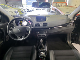 
                                                                                        Voiture
                                                                                         RENAULT MEGANE 3 ESTATE - 1.6 dCi 130 CV Energy BOSE-EDITION - 6 CV