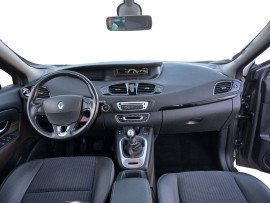 
                                                                                        Voiture
                                                                                         Renault Scénic