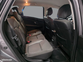 
                                                                                        Voiture
                                                                                         RENAULT SCENIC4 - 1.7 Blue dCi 120 CV INTENS - 6 CV