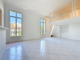 Vente
République Delfino, Bel appartement dans un esprit loft