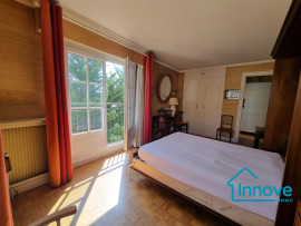 
                                                                                        Vente
                                                                                         Rive-Droite, grand 2 pièces avec balcon