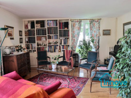 
                                                                                        Vente
                                                                                         Rive-Droite Grand appartement familial 5 chambres !