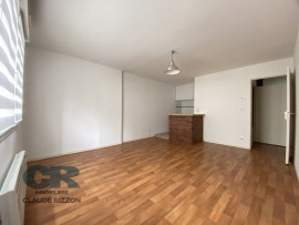 
                                                                                        Vente
                                                                                         RIVES DE MEURTHE - F2 à vendre