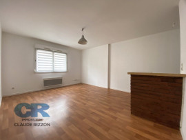 
                                                                                        Vente
                                                                                         RIVES DE MEURTHE - F2 à vendre