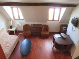 
                                                                                        Location
                                                                                         Rond-Point des CHAMPS-ELYSÉES STUDIO
