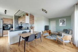 
                                                                                        Vente
                                                                                         Rooftop avec vue et terrasse exceptionnelles