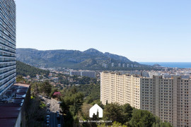 
                                                                                        Location
                                                                                         ROUVIERE DESIGN